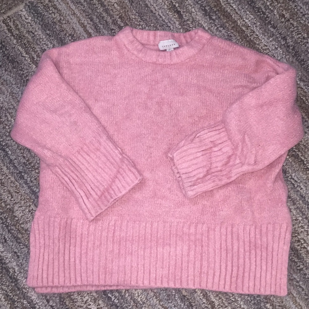 🐚 5/$25 soft and cozy pink sweater